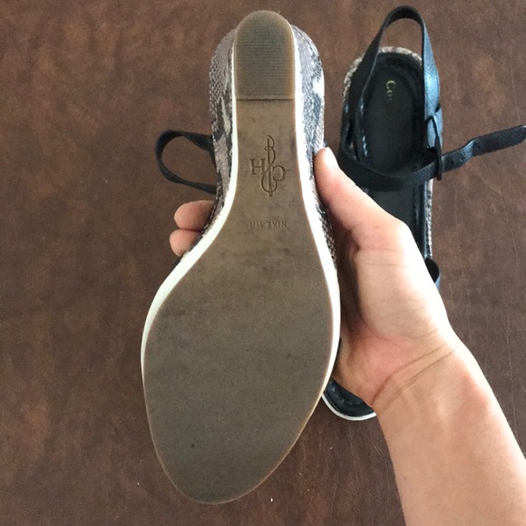 Cole Haan Nike Air Leather Wedges - Picture 4 of 4